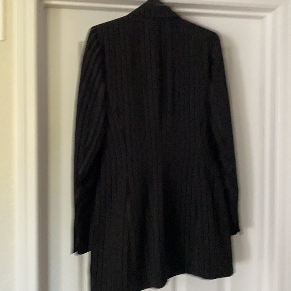 2 PC Suit - Picture 11 of 13